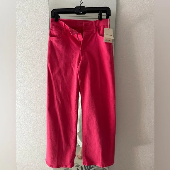 MOTHER The Mid Rise Maven Flood in Play Date. Vibrant Pink Denim. So cute 💗💗💗💗 - Picture 10 of 10